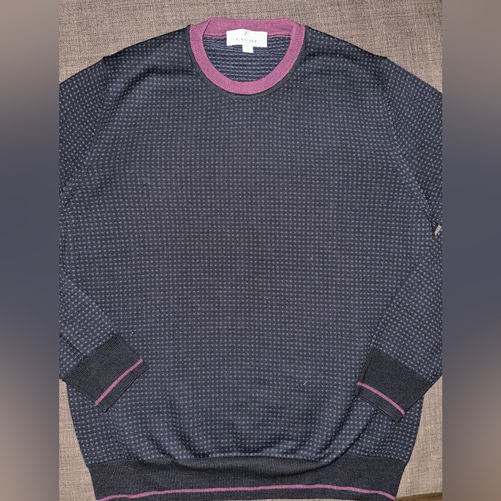 Size 48. Brand new sweater without tags. Never worn.